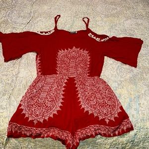 Woman’s Romper❤️